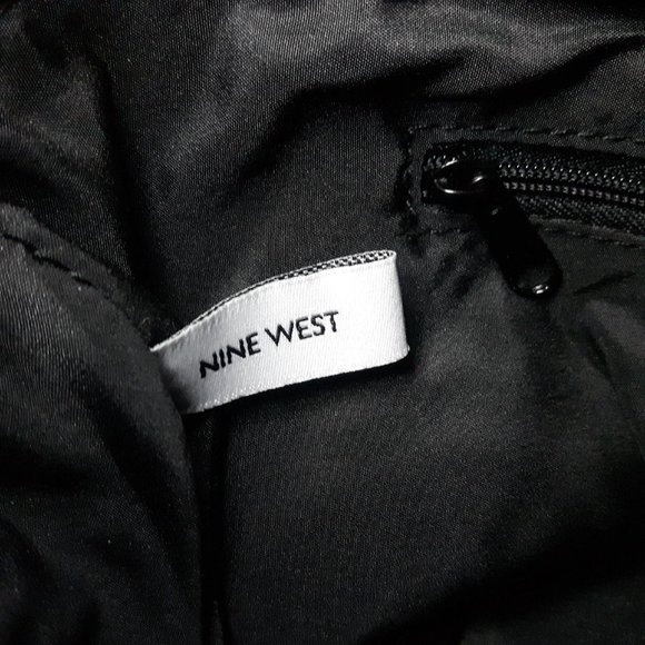 Nine West Crossbody Caviar Bag handbag Purse Black - Picture 9 of 10